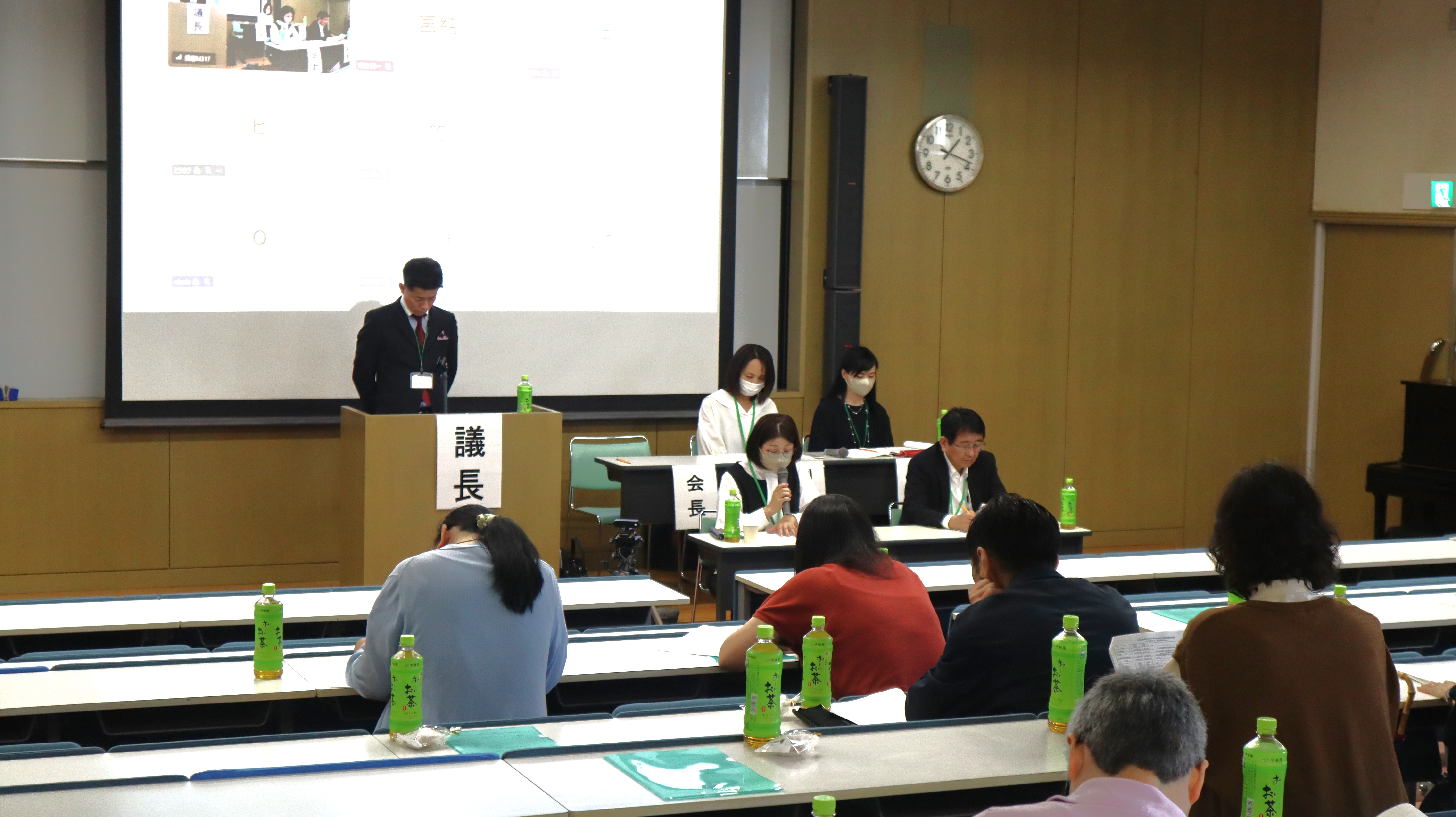 総会の様子3